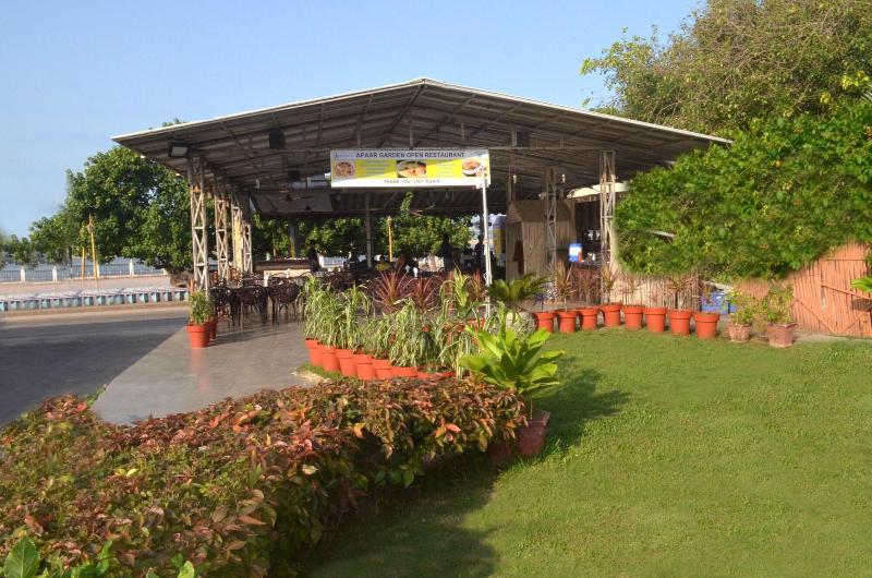 Apaar Hotel image