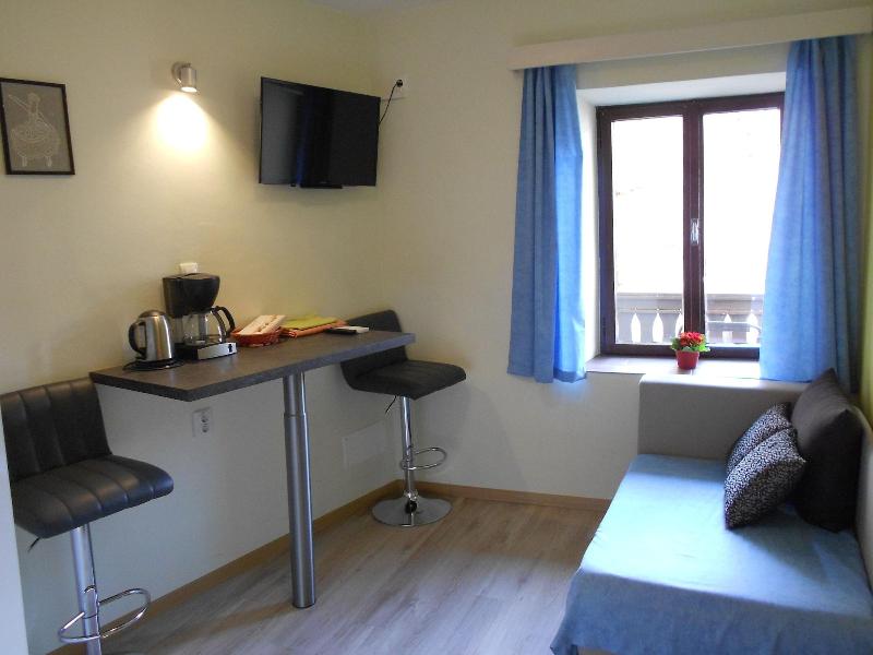 Apartments Hlapi image