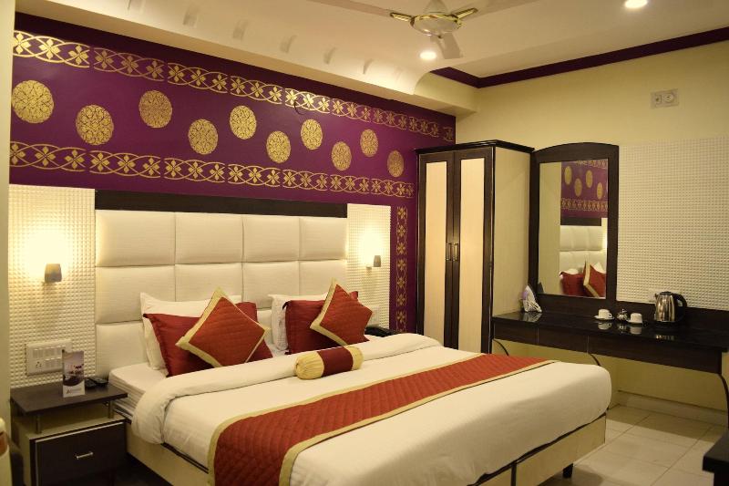 Ashoka Residency Hotel image 2