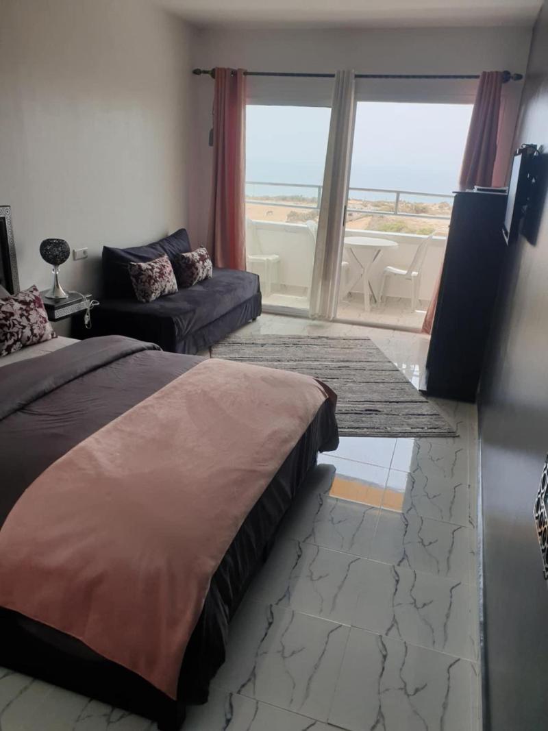 SUITE KING SIZE BED