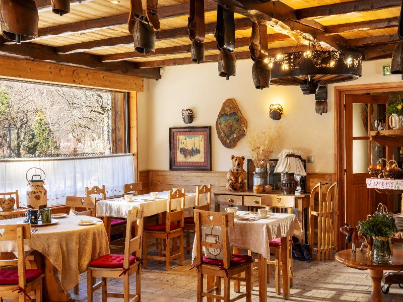 Auberge Du Manoir image