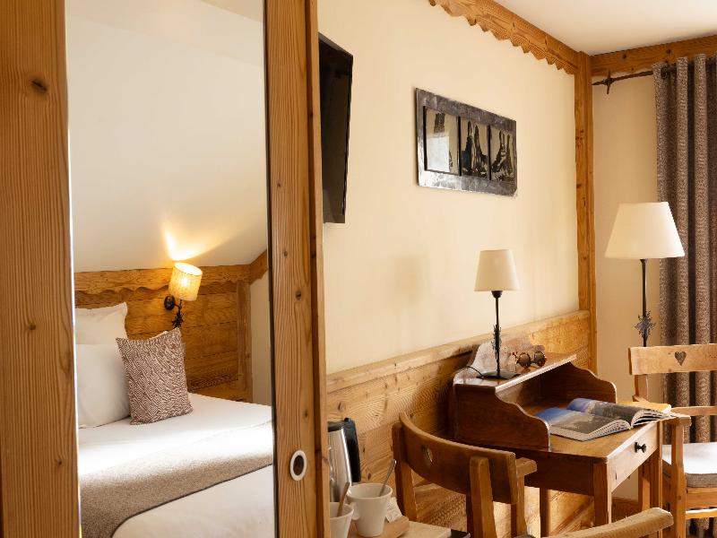 Auberge Du Manoir image