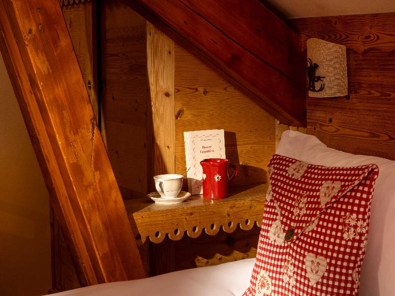 Auberge Du Manoir image
