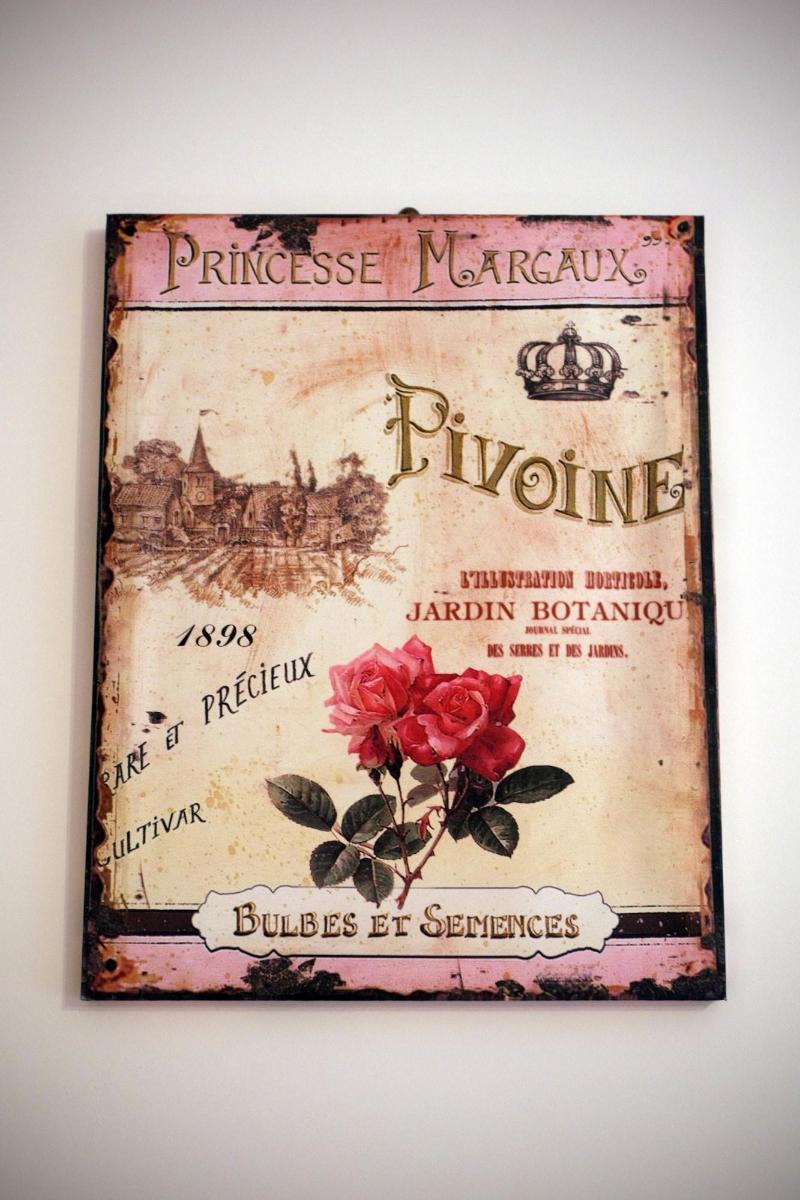 Clorinda's Rooms image