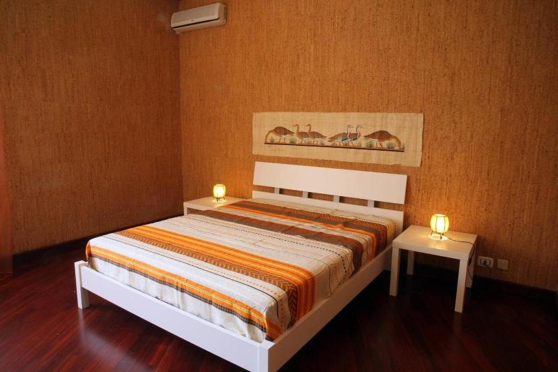 Clorinda's Rooms image