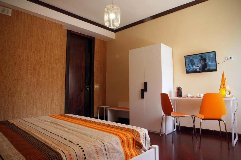 Clorinda's Rooms image