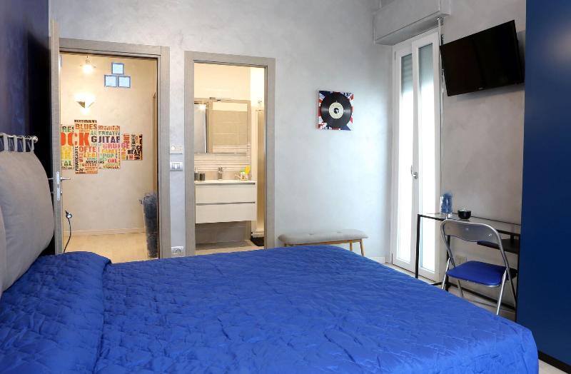 B&B SanRock image