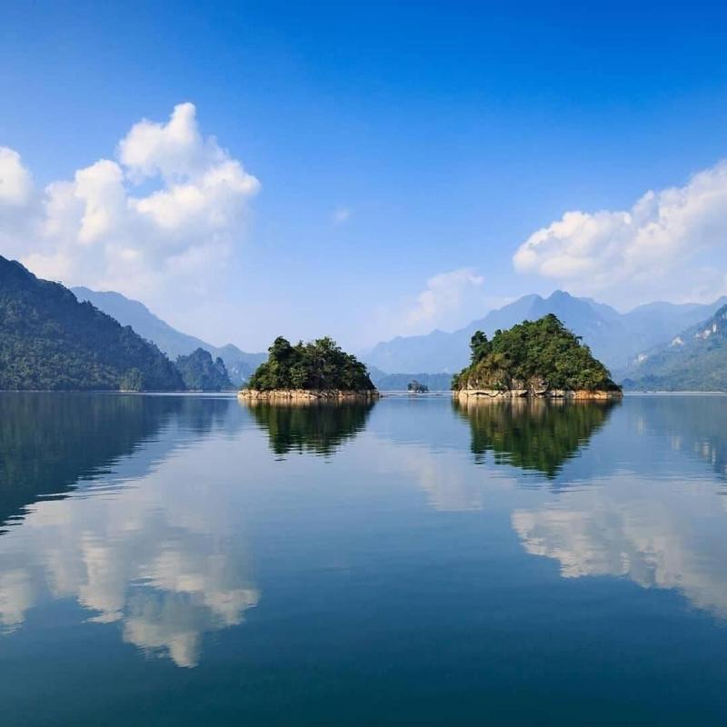 Ba Be Lakeside Bungalow image