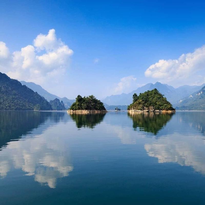 Ba Be Lakeside Bungalow image