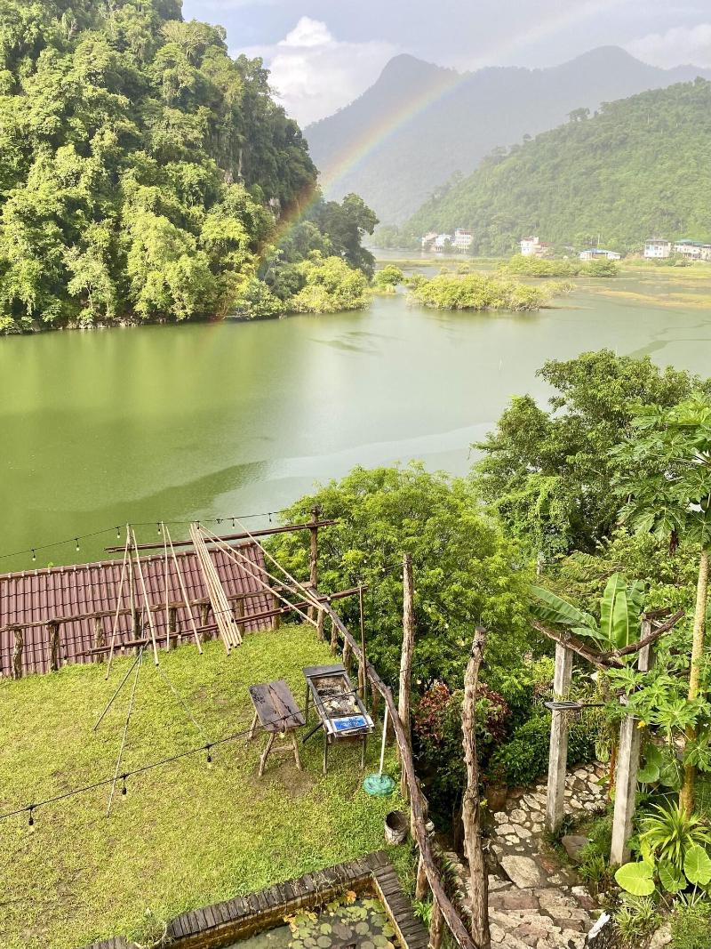 Ba Be Lakeside Bungalow image