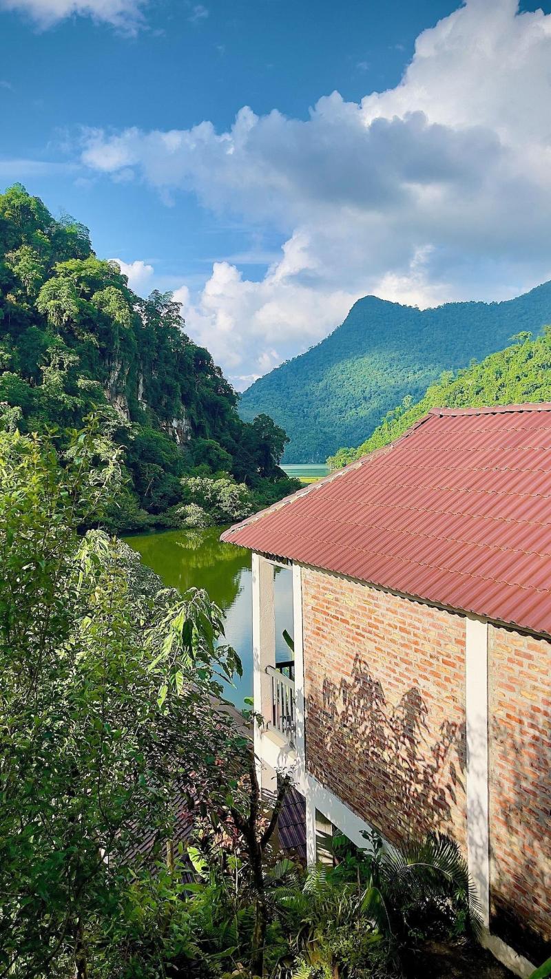 Ba Be Lakeside Bungalow image