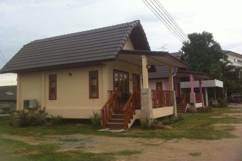 Baan Bangwua Resort image