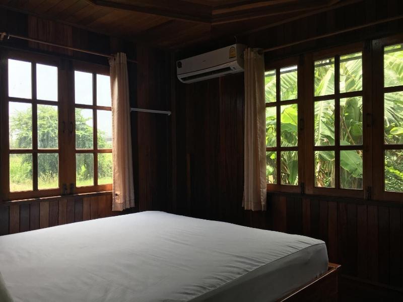 Baan Bangwua Resort image