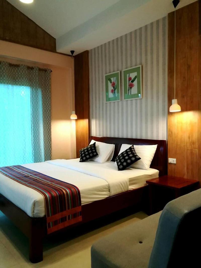 Baan Phuchalianglom image