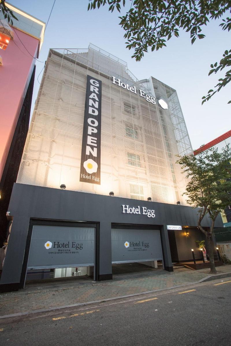 Hotel Egg image