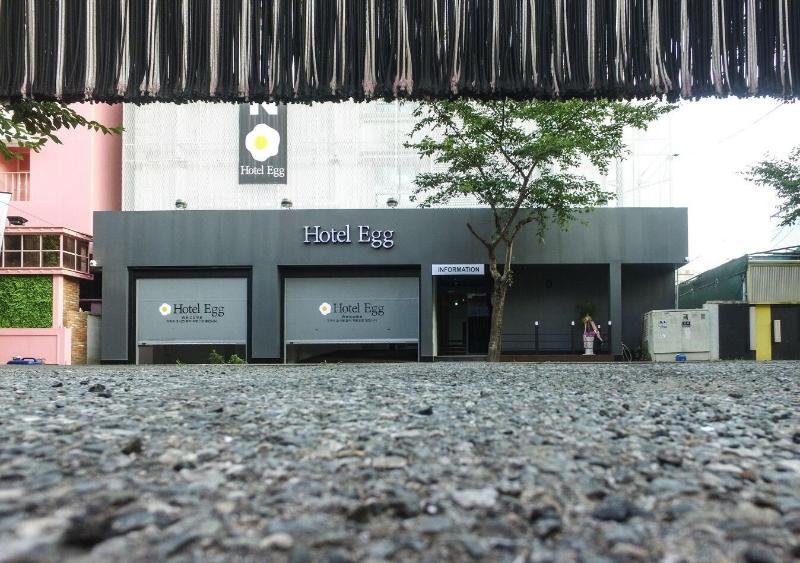 Hotel Egg image