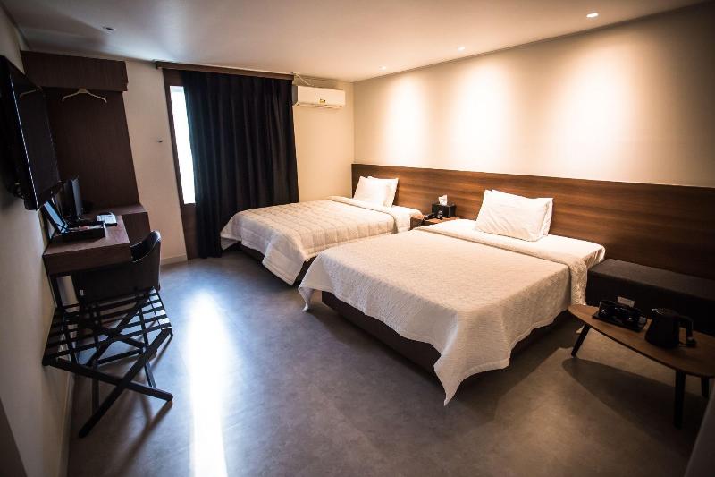 Hotel Egg image