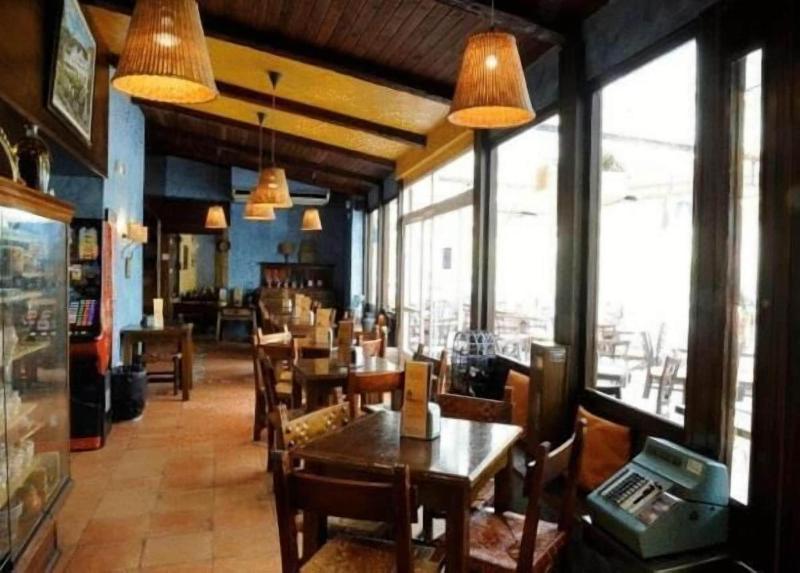 Hotel El Oasis image