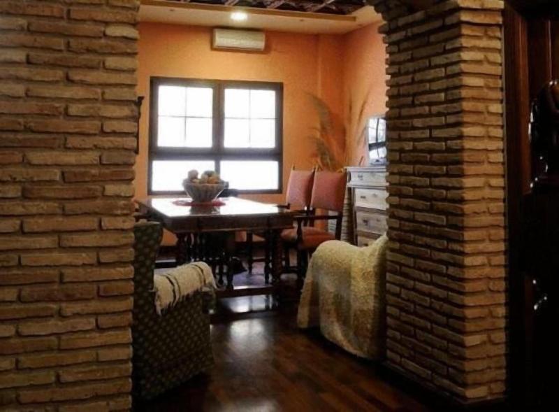 Hotel El Oasis image