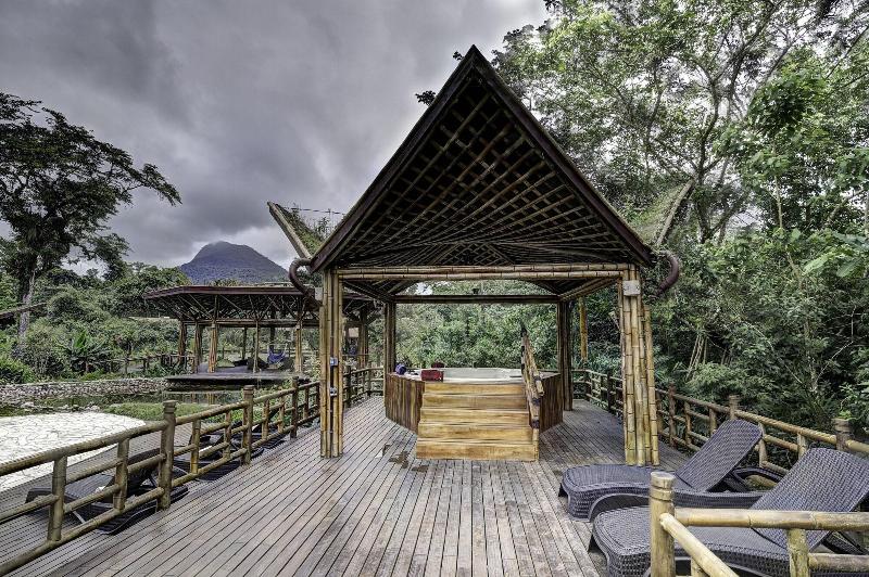 Banana Bamboo Ecolodge — exterior view