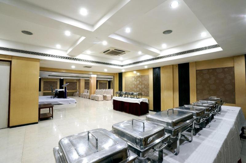 Hotel Geetha Regency image