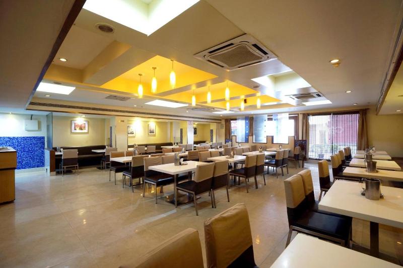 Hotel Geetha Regency image