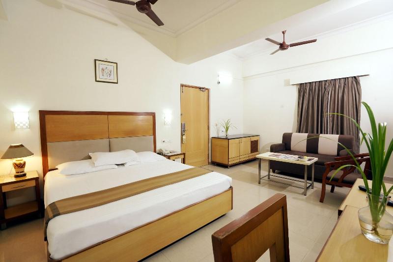 Hotel Geetha Regency image
