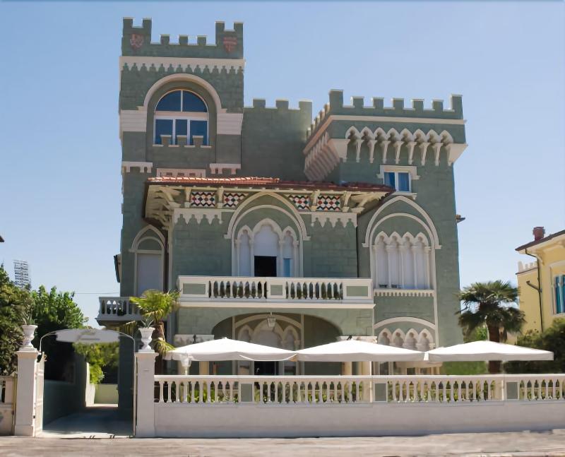 Hotel Gennarino image