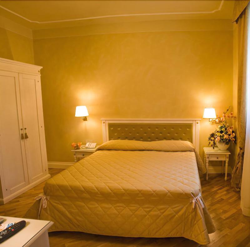 Hotel Gennarino image