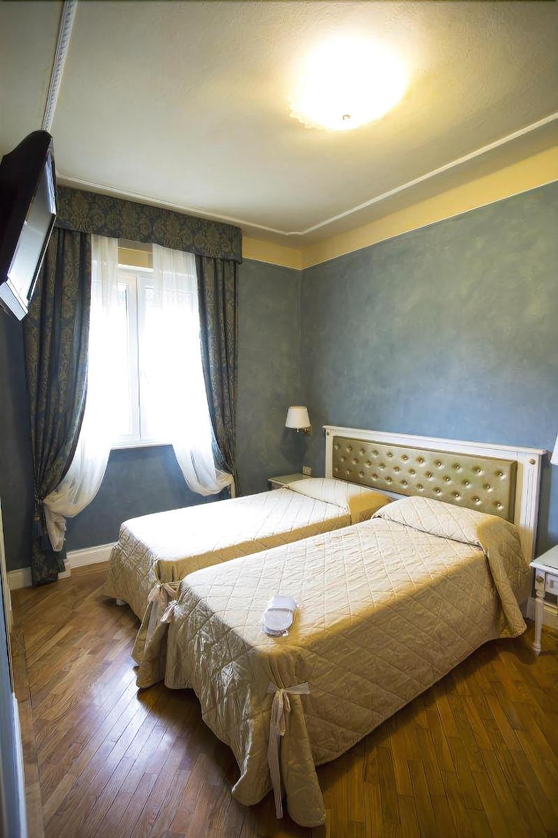 Hotel Gennarino image