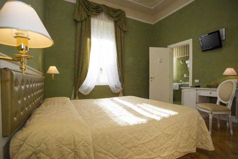 Hotel Gennarino image