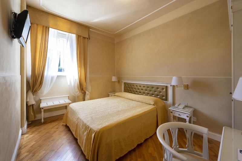 Hotel Gennarino image