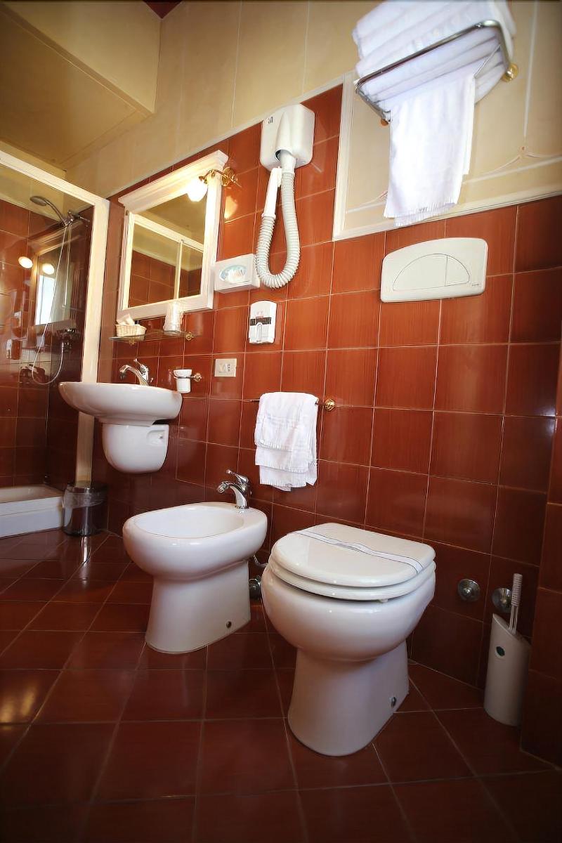 Hotel Gennarino image