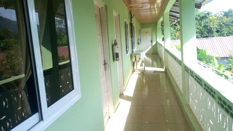 Bb Tributary Hotel