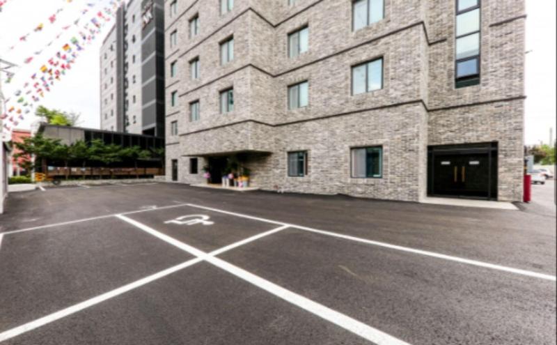 Hotel Gongju image