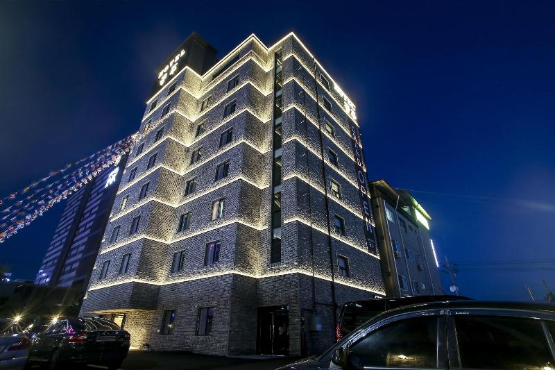 Hotel Gongju image