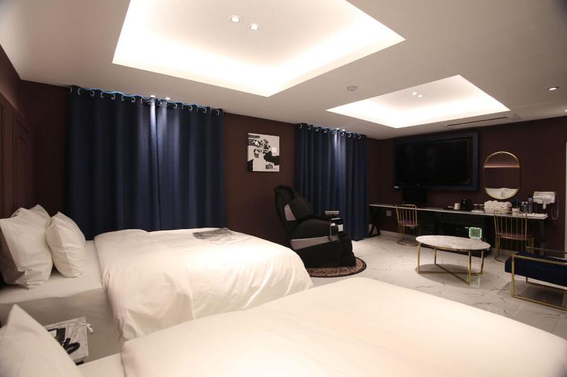 Hotel Gongju image