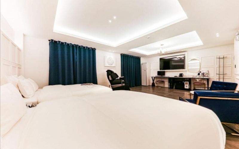 Hotel Gongju image