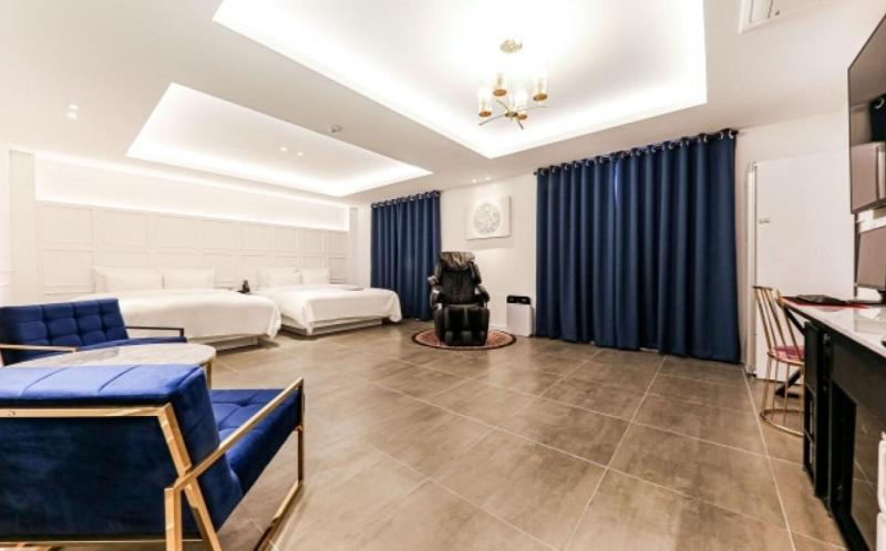 Hotel Gongju image