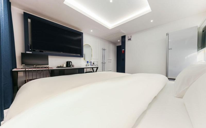 Hotel Gongju image