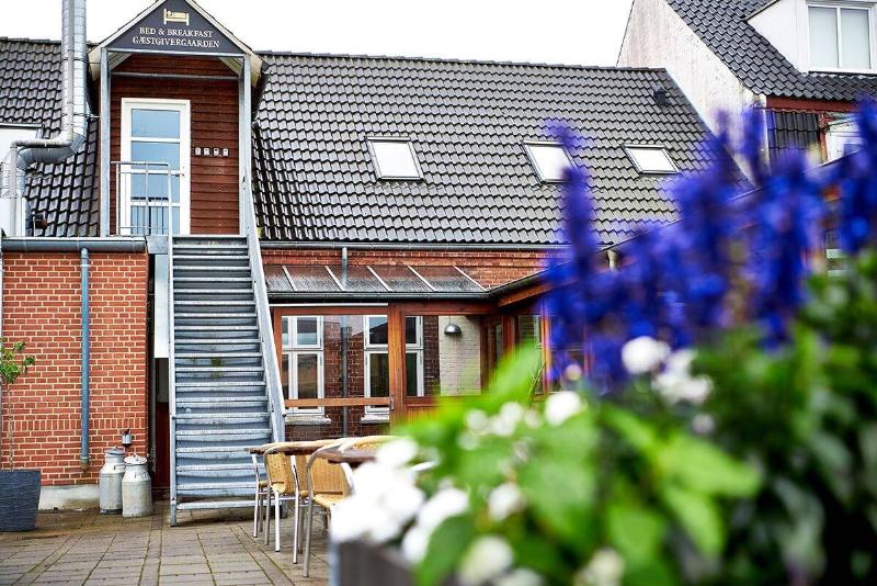 Bed and Breakfast Phønix image