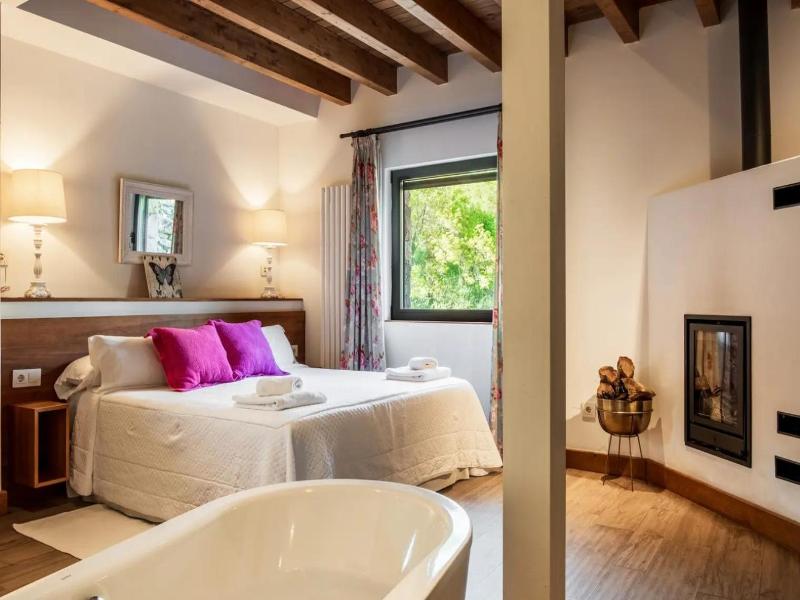 Hotel Gredos María Justina image