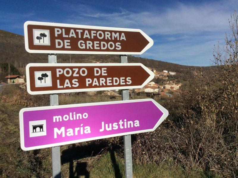 Hotel Gredos María Justina image
