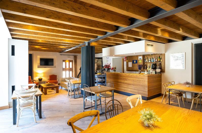 Hotel Gredos María Justina image