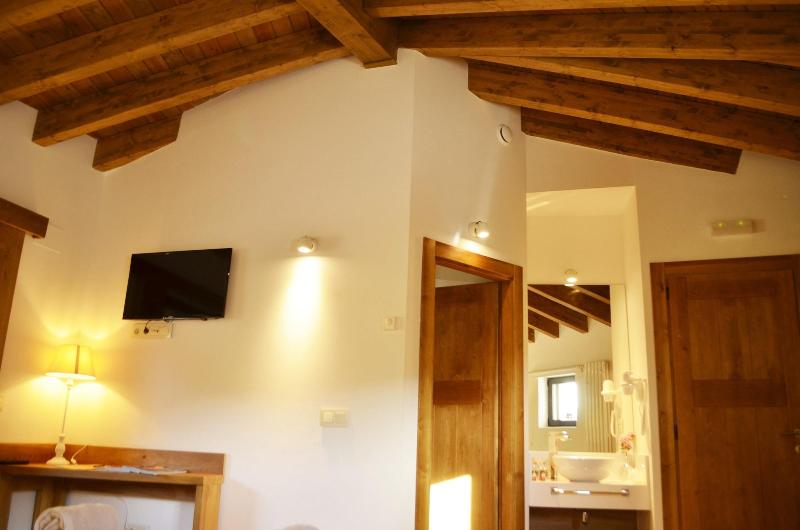 Hotel Gredos María Justina image