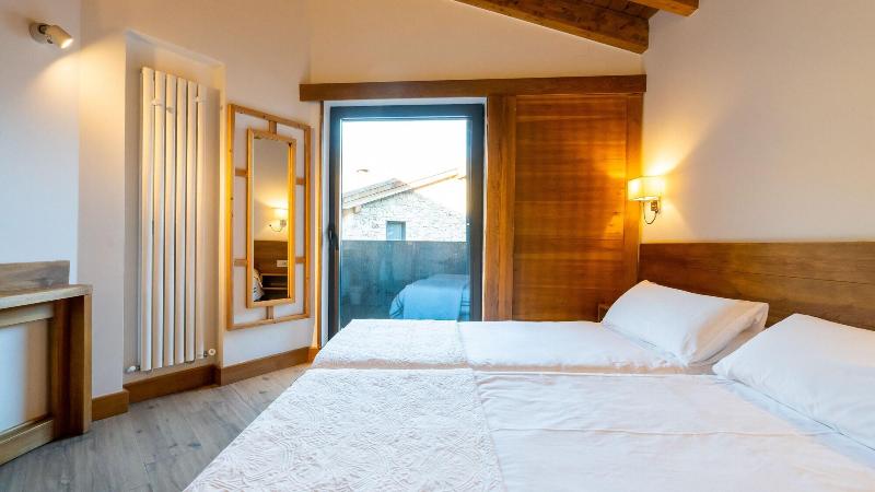 Hotel Gredos María Justina image