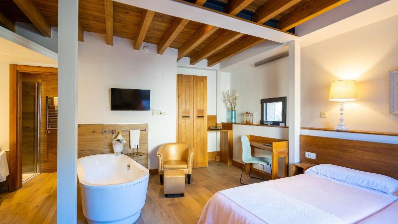 Hotel Gredos María Justina image