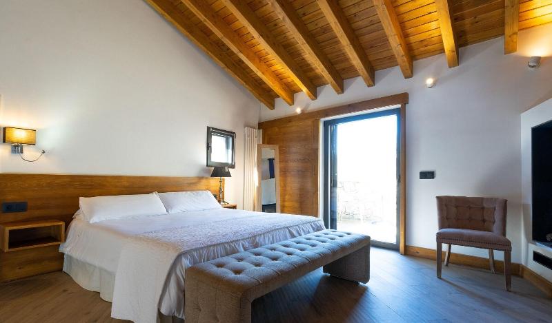 Hotel Gredos María Justina image