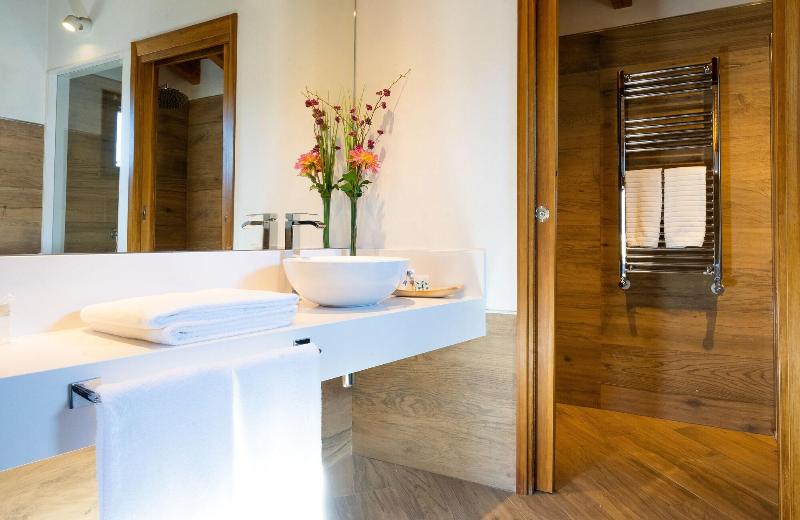 Hotel Gredos María Justina image