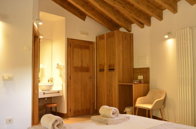 Hotel Gredos María Justina image